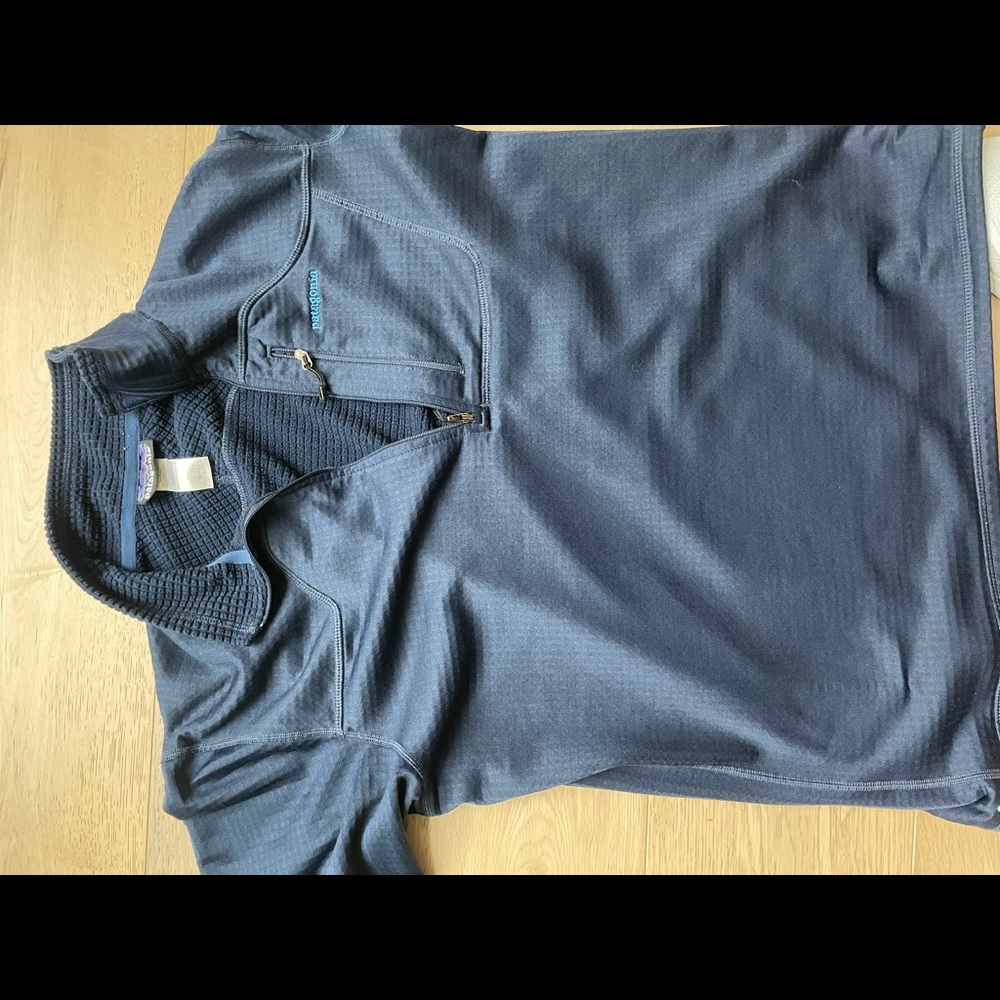 Patagonia pull over